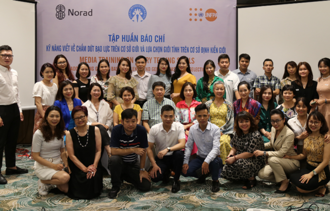 Media training on storytelling skills in addressing GBV and GBSS Ha Long, Quang Ninh